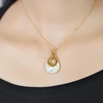 Pendentif 'Or & Nacre' - Sérénité & Intuition