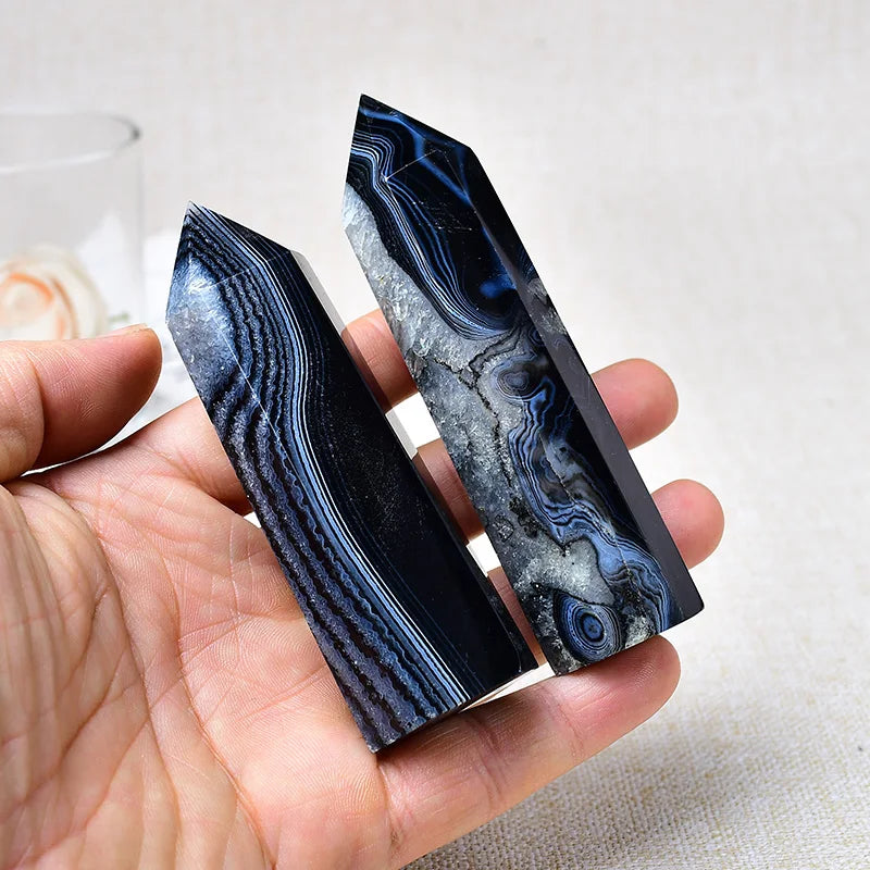 Baguette en Agate Noire Rubanée - Ancrage & Spiritualité