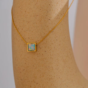 Pendentif en Opale d'Eau - Guérison du Karma Familial