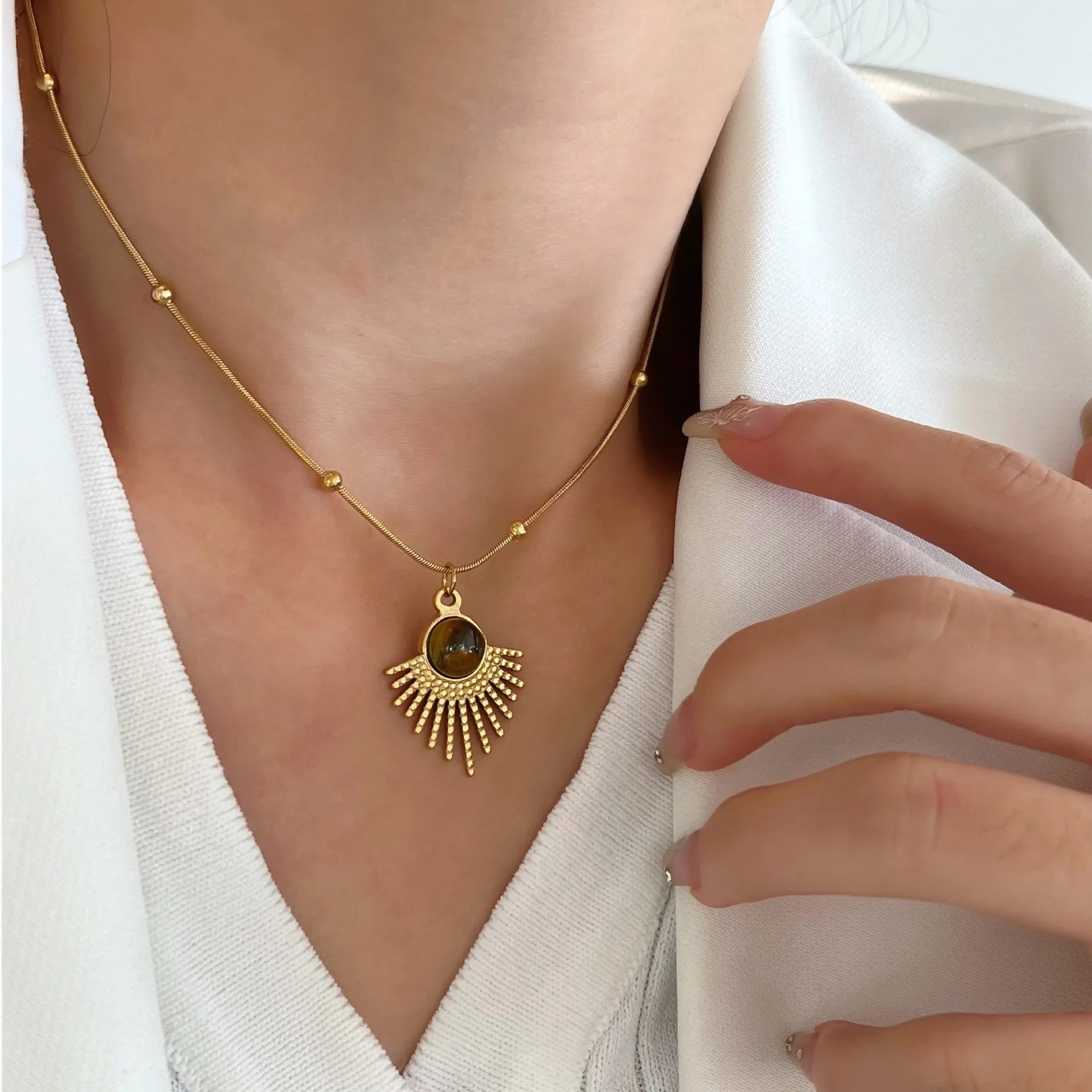 Pendentif en Œil de Tigre - Renforce & Protège