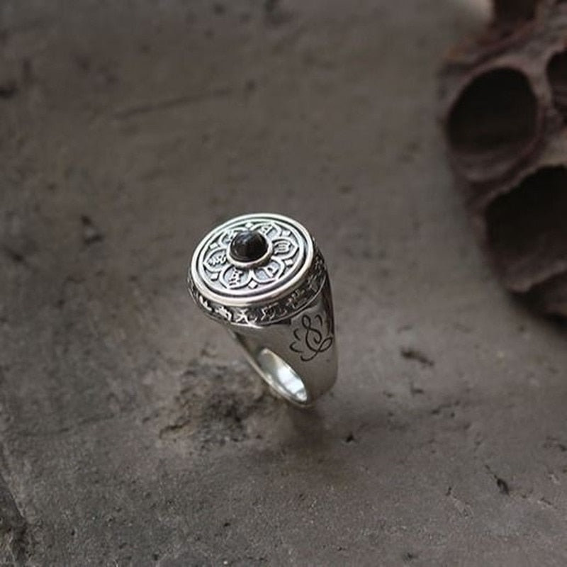 Bague Bouddhiste 'Mantra de Protection'
