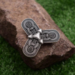 Broche Runique 'Æsir' - Alignement des Énergies