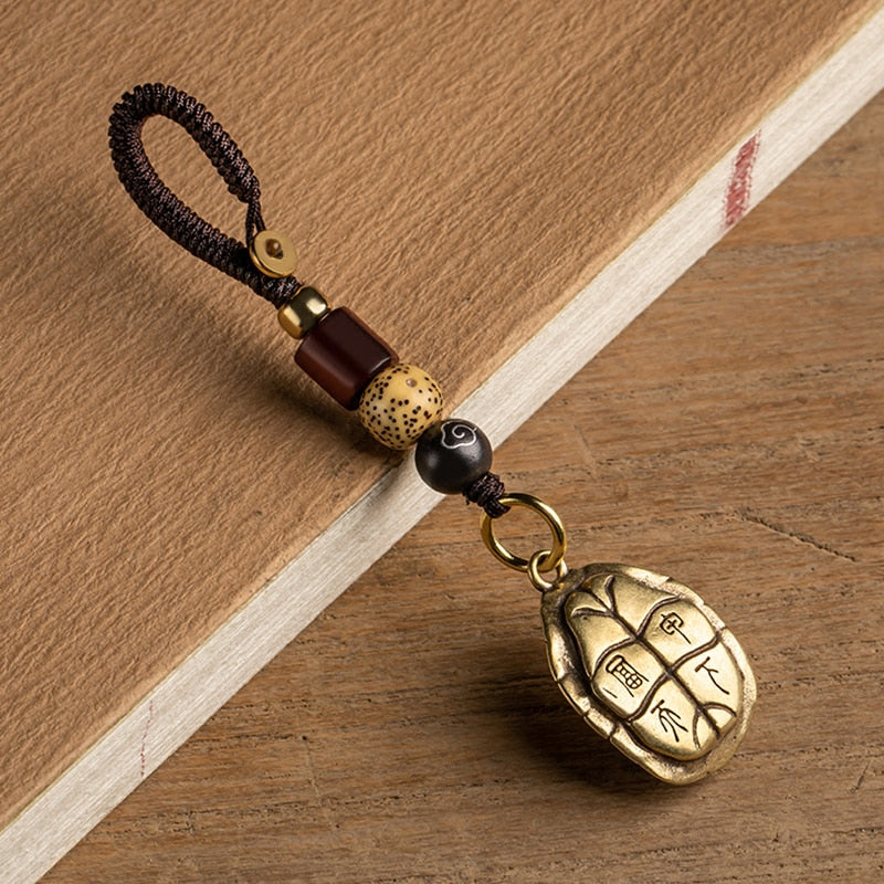 Porte-clés géométrique de la forêt norvégienne, porte-clés avec un chat,  porte-clés, porte-clés en métal, pendentif clé solide, graphismes modernes  -  France