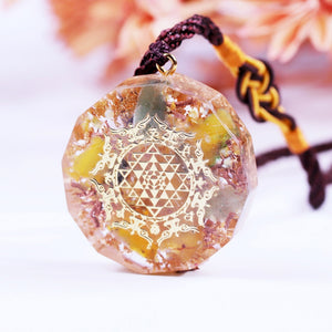 Pendentif Orgonite 'Chance & Abondance'